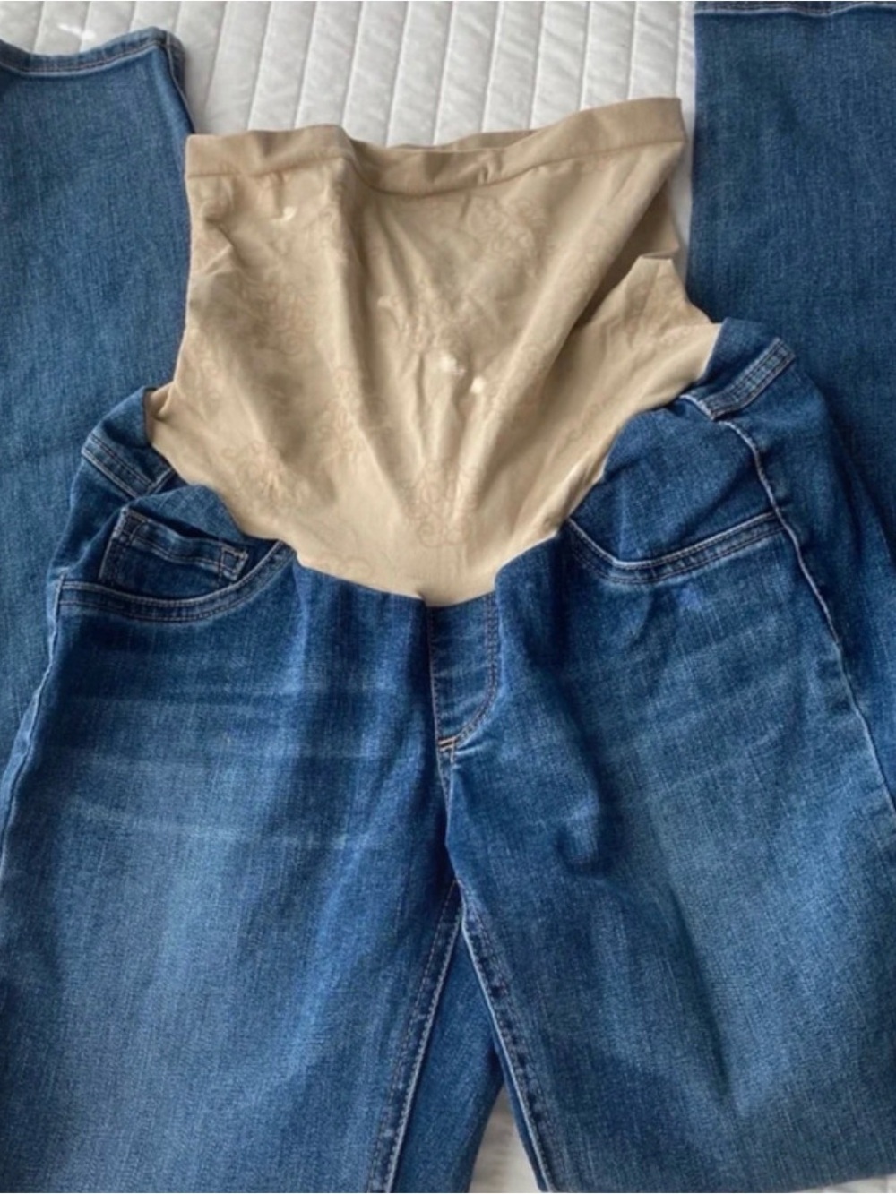 Jessica Simpson Maternity Blue Women's Jeans